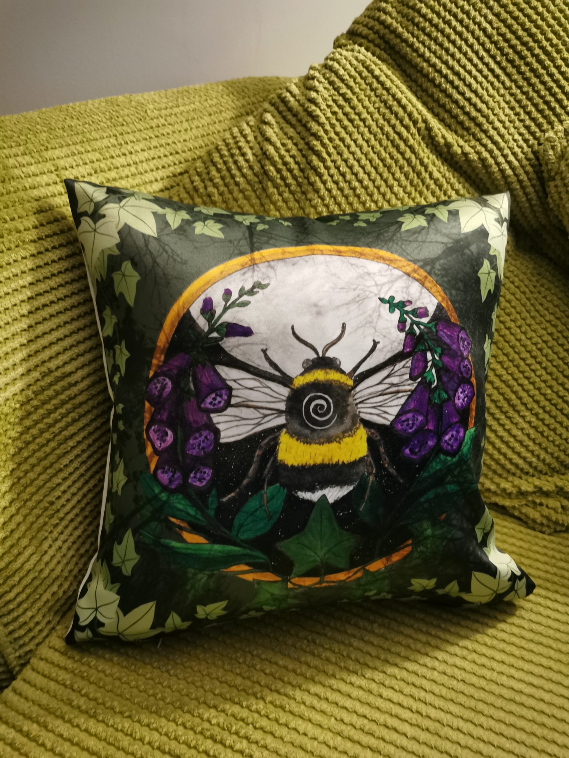 Bumble bee pillow