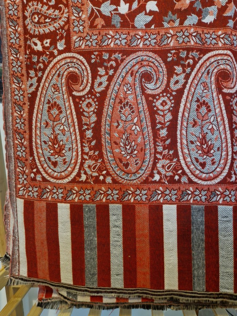 Maroon and Beige Paisley XL reversible Shawl